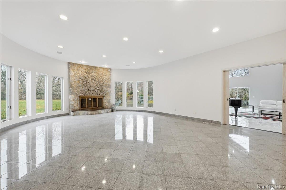 Empty room, Fireplace, Interior, Recessed Lighting