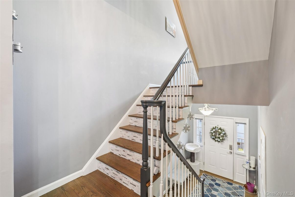 DE Listing image placeholder