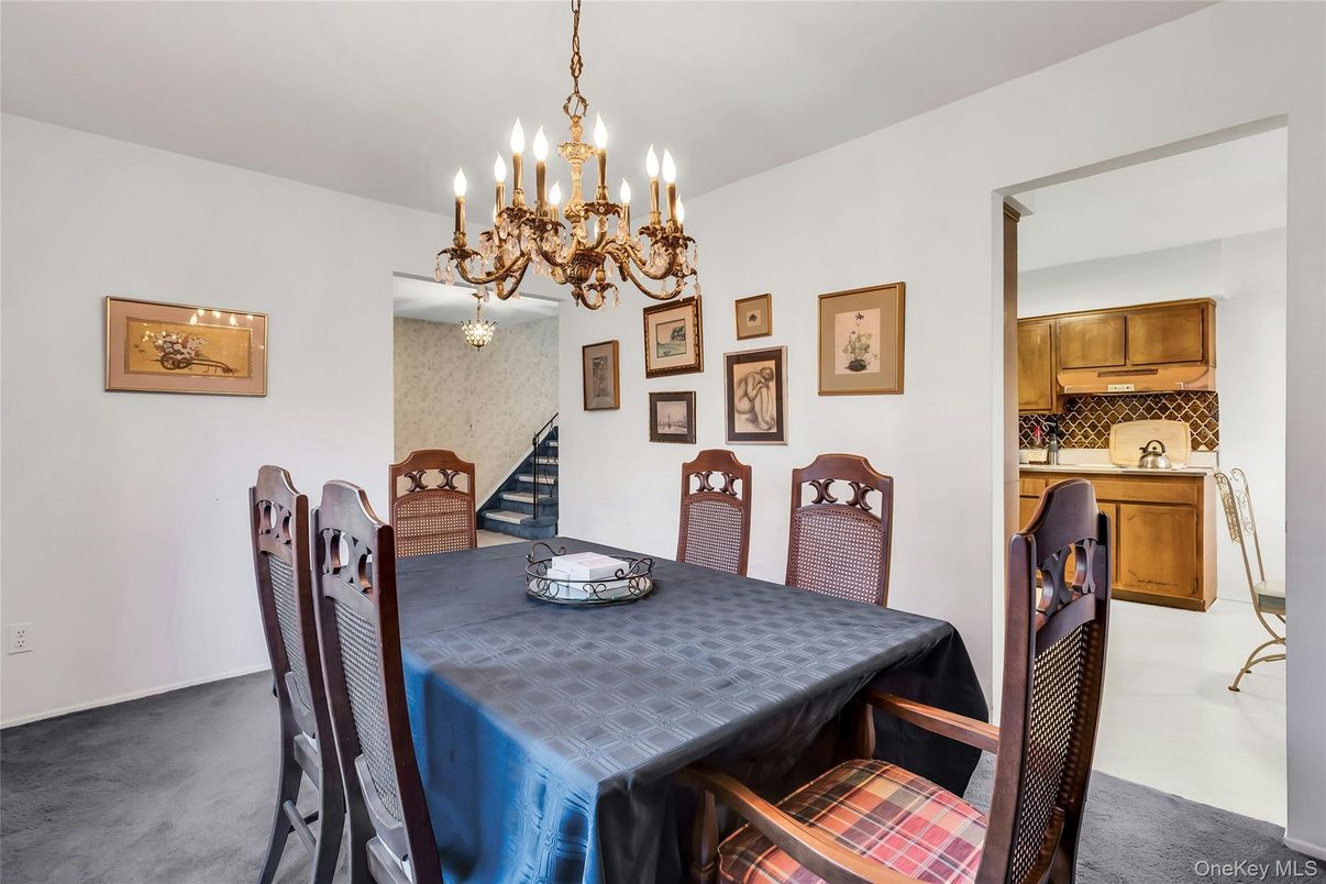 Chandelier, Dining room, Interior