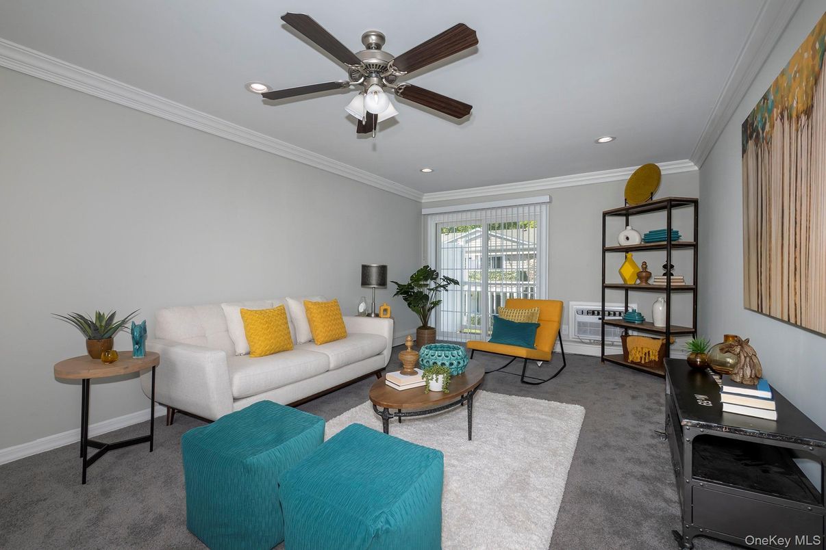 Interior, Living room, Recessed Lighting