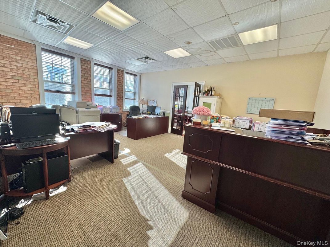 Home Office, Interior, Recessed Lighting, Stone Walls