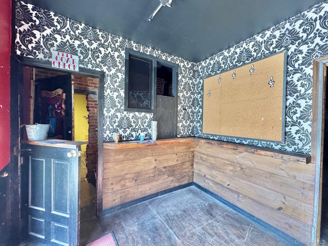 Interior, Wooden Walls