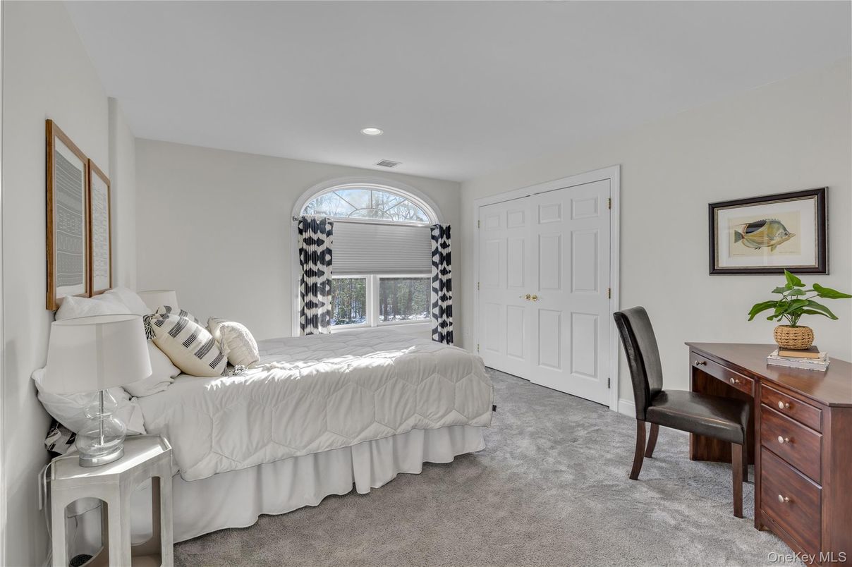 Bedroom, Home Office, Interior, Recessed Lighting