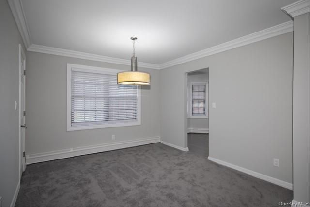 Empty room, Interior, Pendant Lights