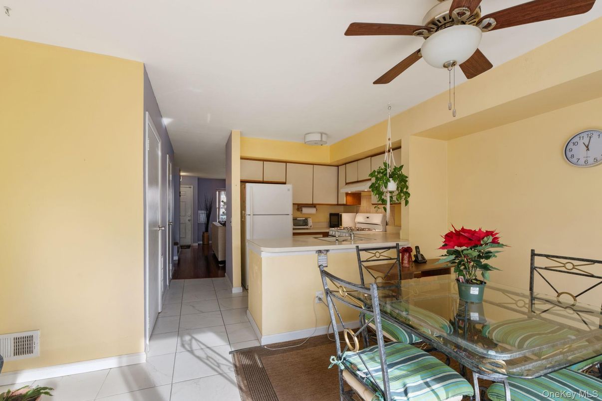 Dining room, Interior, Kitchen, Marble