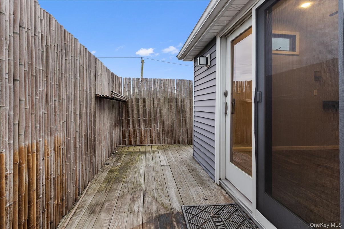 Exterior, Wood Texture Flooring