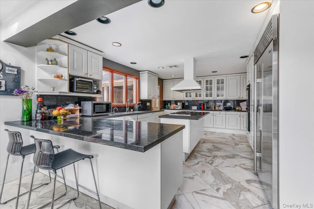 Interior, Kitchen, Marble, Recessed Lighting, Stainless Steel Appliances