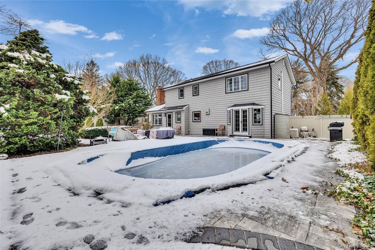 Backyard, Exterior, Pool