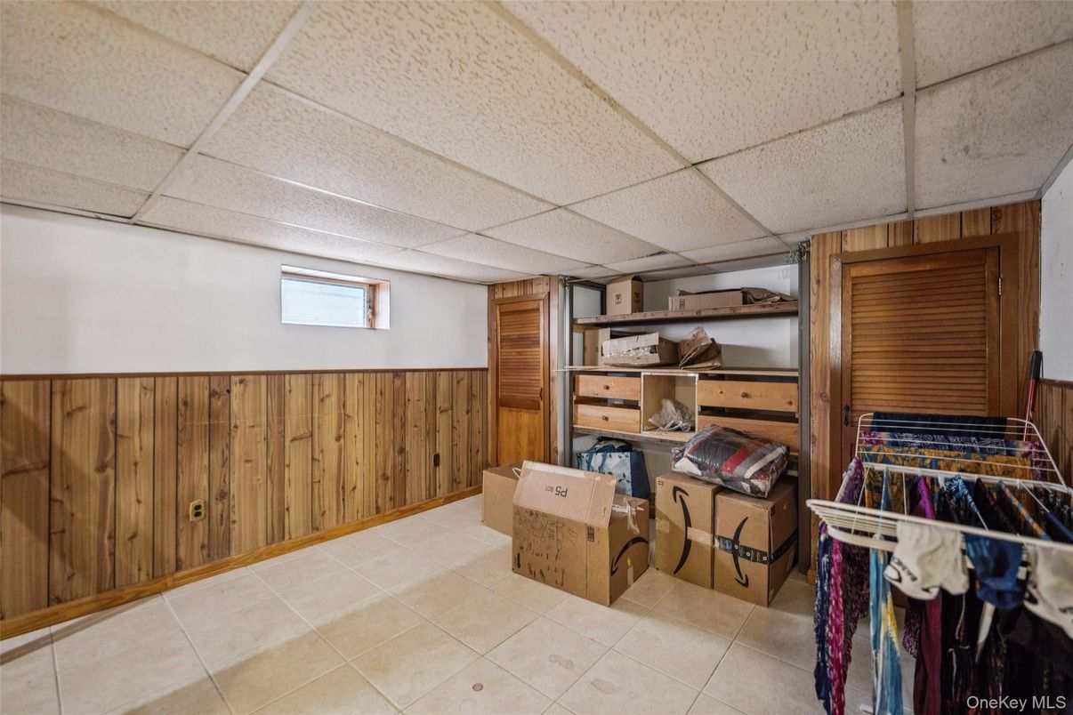 Interior, Wooden Walls