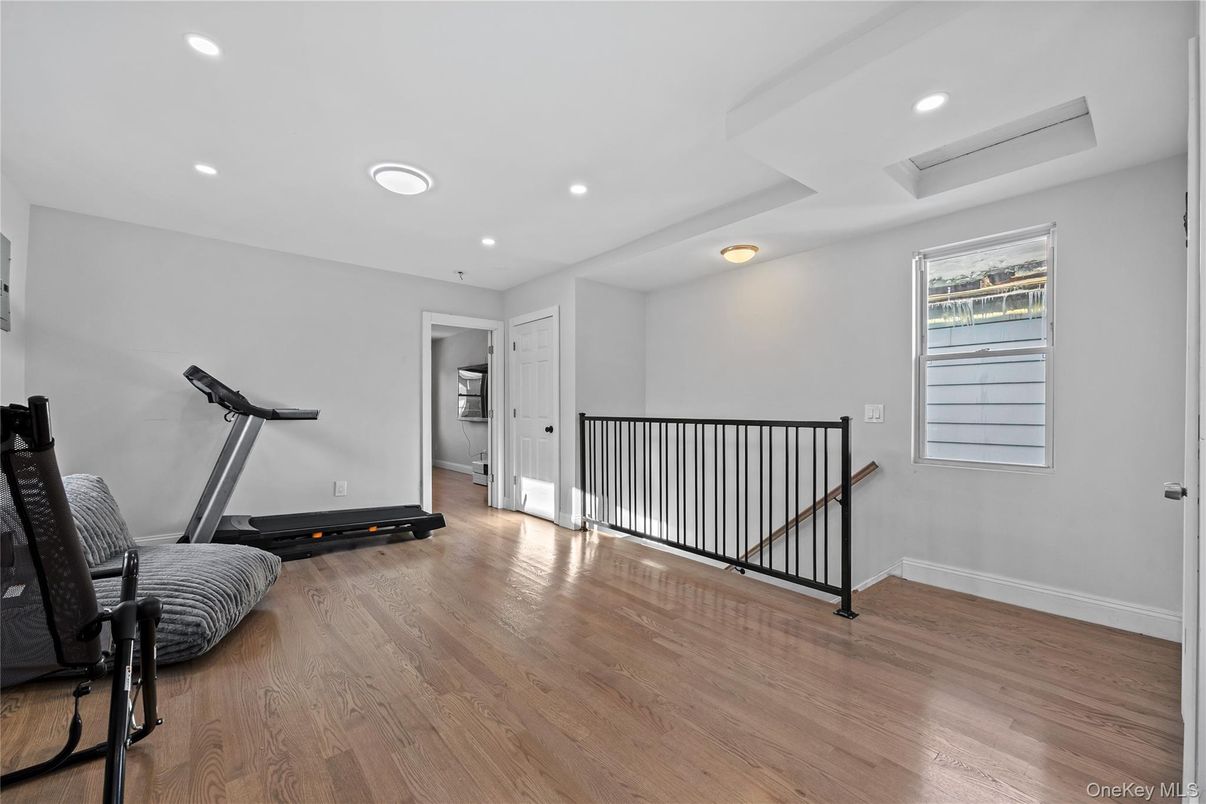 DE Listing image placeholder