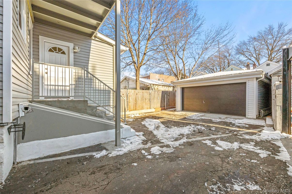 DE Listing image placeholder