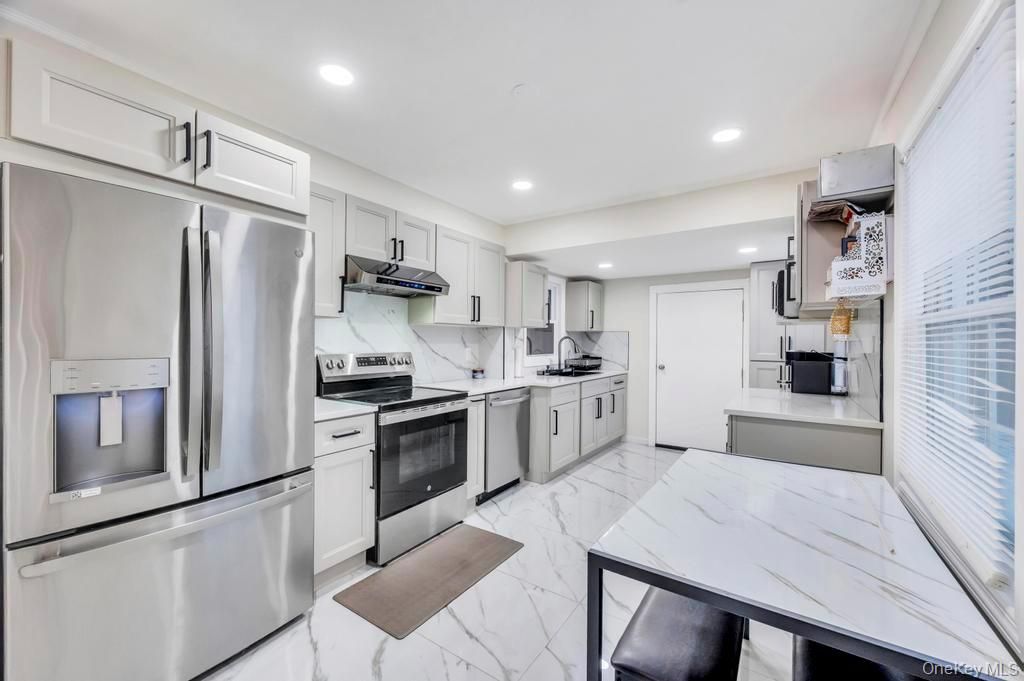 Interior, Kitchen, Marble, Recessed Lighting, Stainless Steel Appliances