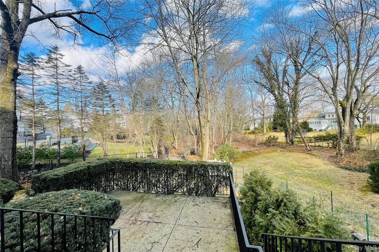 DE Listing image placeholder