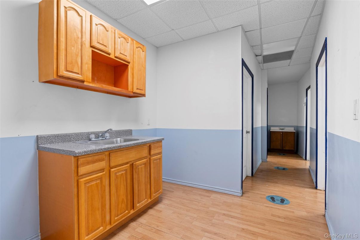 DE Listing image placeholder