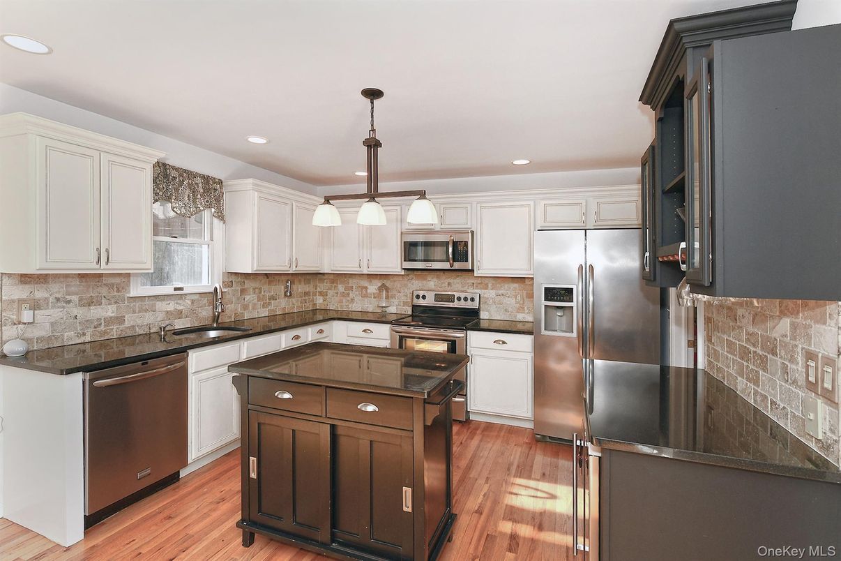 DE Listing image placeholder