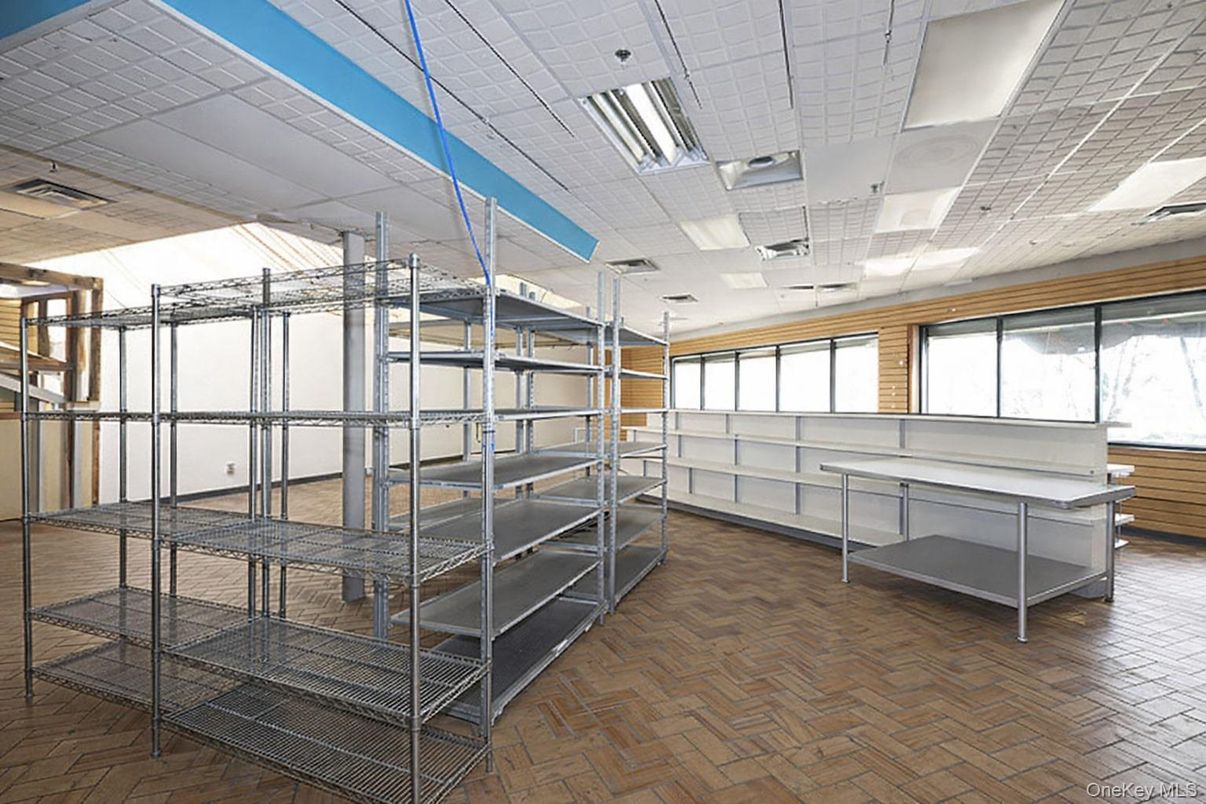 DE Listing image placeholder