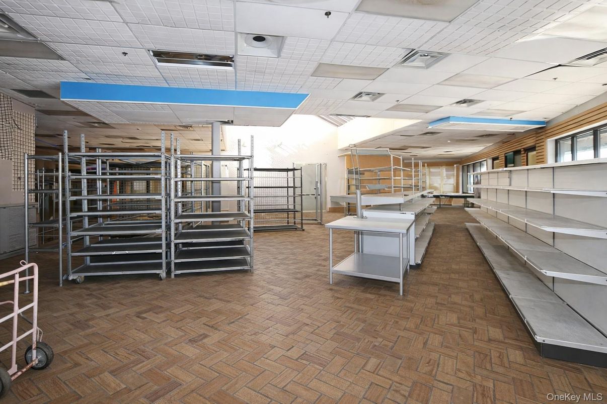 DE Listing image placeholder