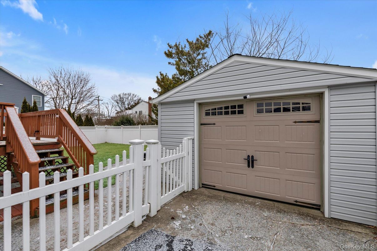 DE Listing image placeholder