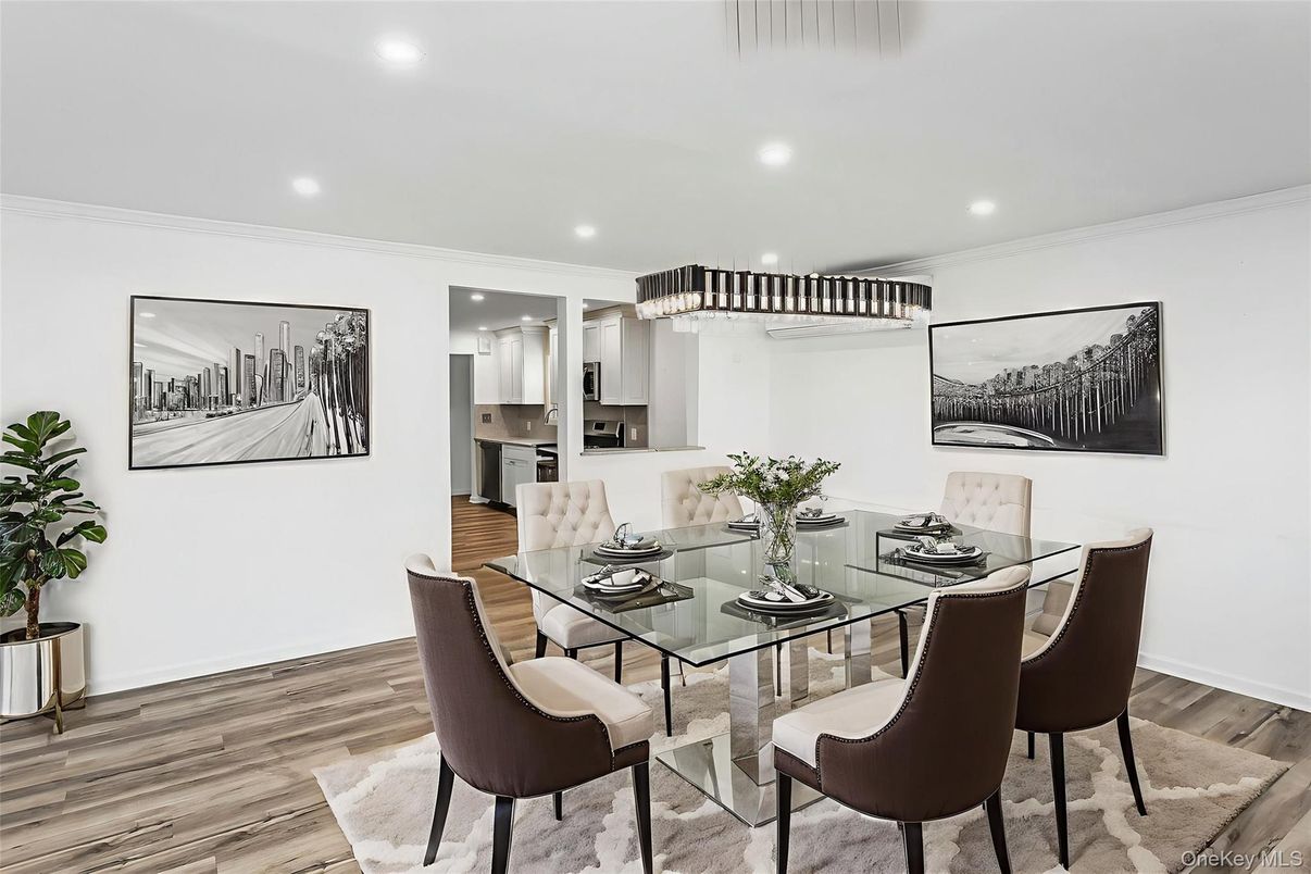 Dining room, Interior, Kitchen, Pendant Lights, Recessed Lighting, Stainless Steel Appliances, Wood Texture Flooring