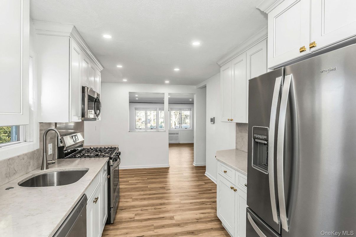 Interior, Kitchen, Recessed Lighting, Stainless Steel Appliances, Wood Texture Flooring