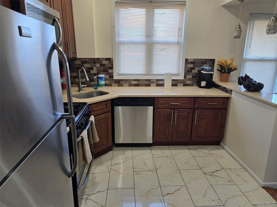 DE Listing image placeholder