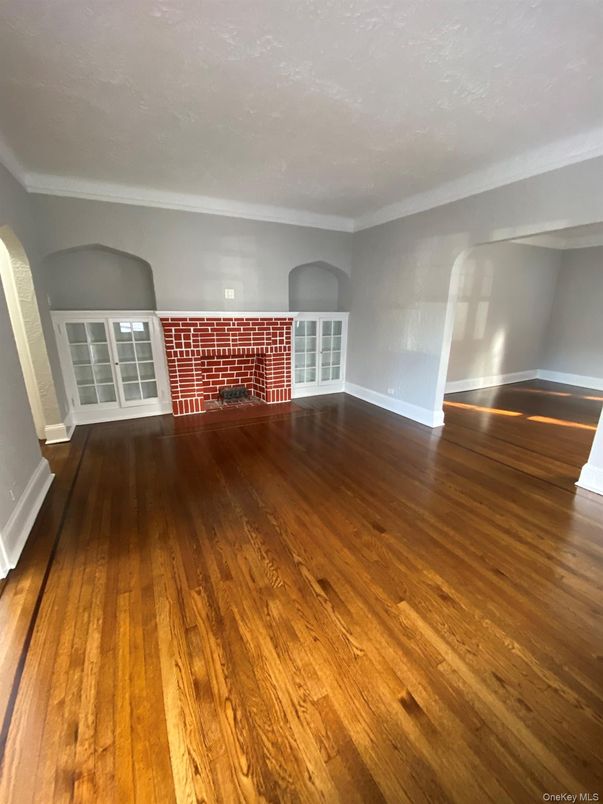 DE Listing image placeholder