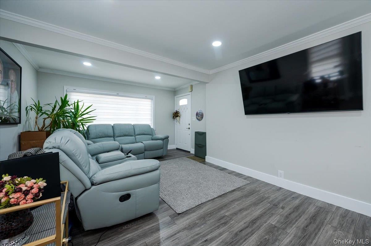 DE Listing image placeholder