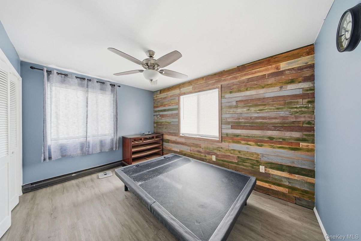 Empty room, Interior, Wood Texture Flooring, Wooden Walls