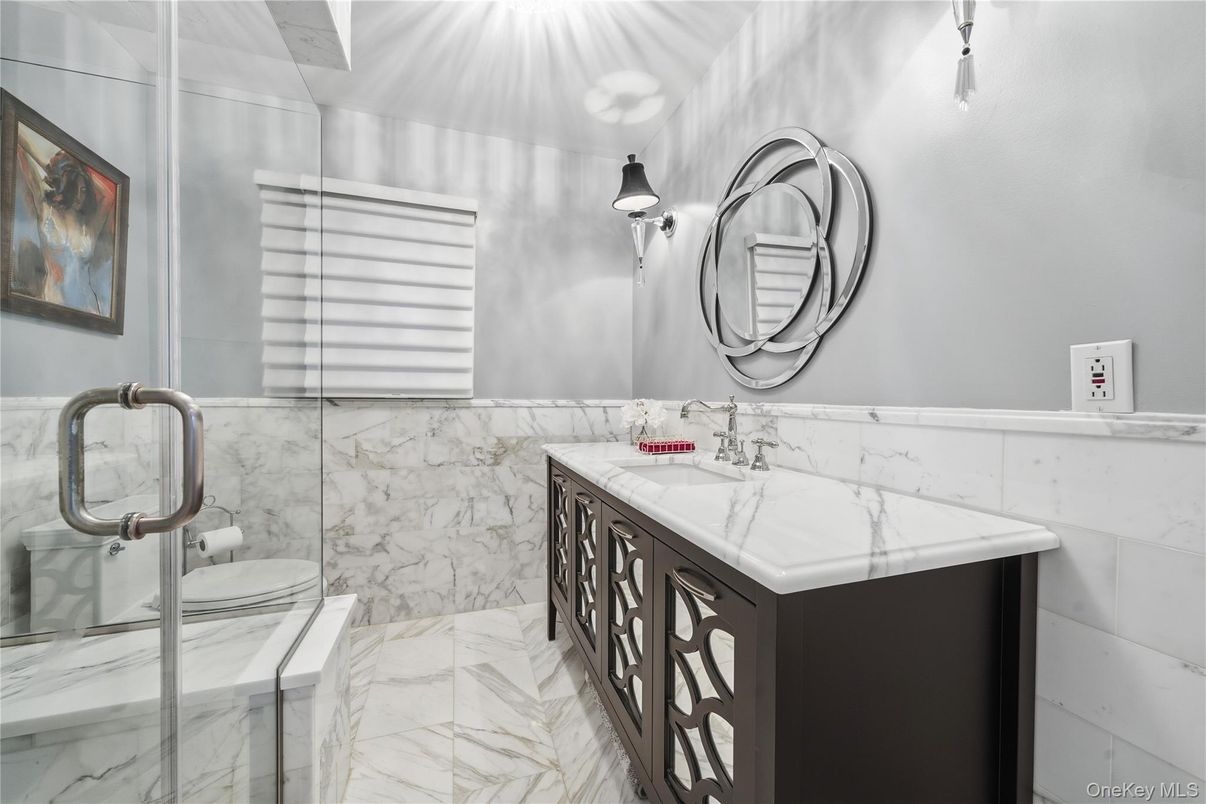 Bathroom, Interior, Marble, Marble Walls