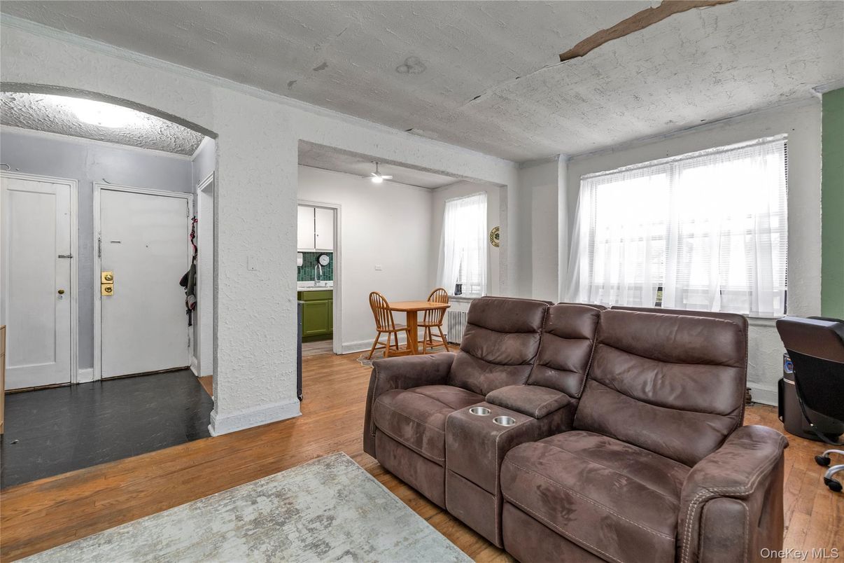 Dining room, Interior, Living room, Wood Texture Flooring