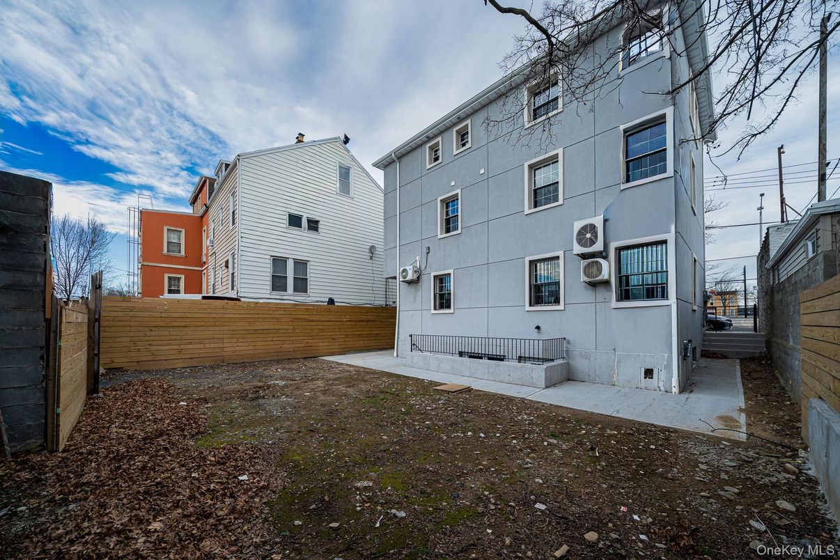 DE Listing image placeholder