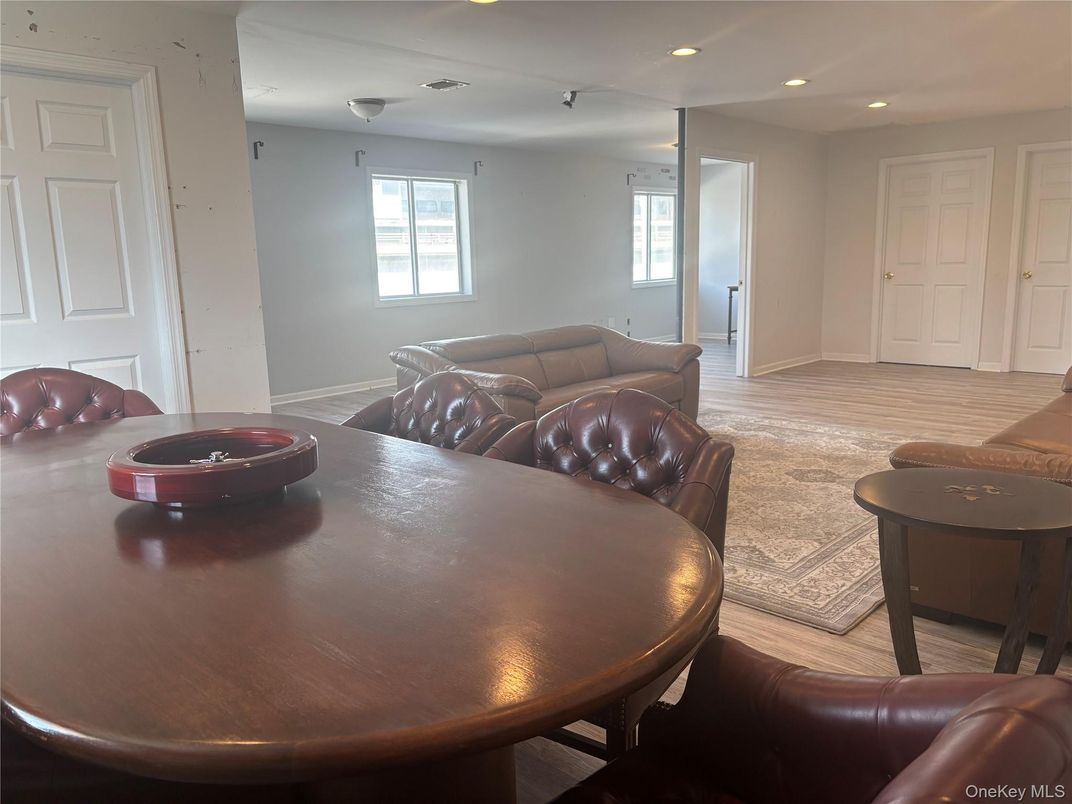 DE Listing image placeholder