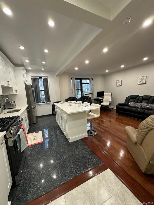 DE Listing image placeholder