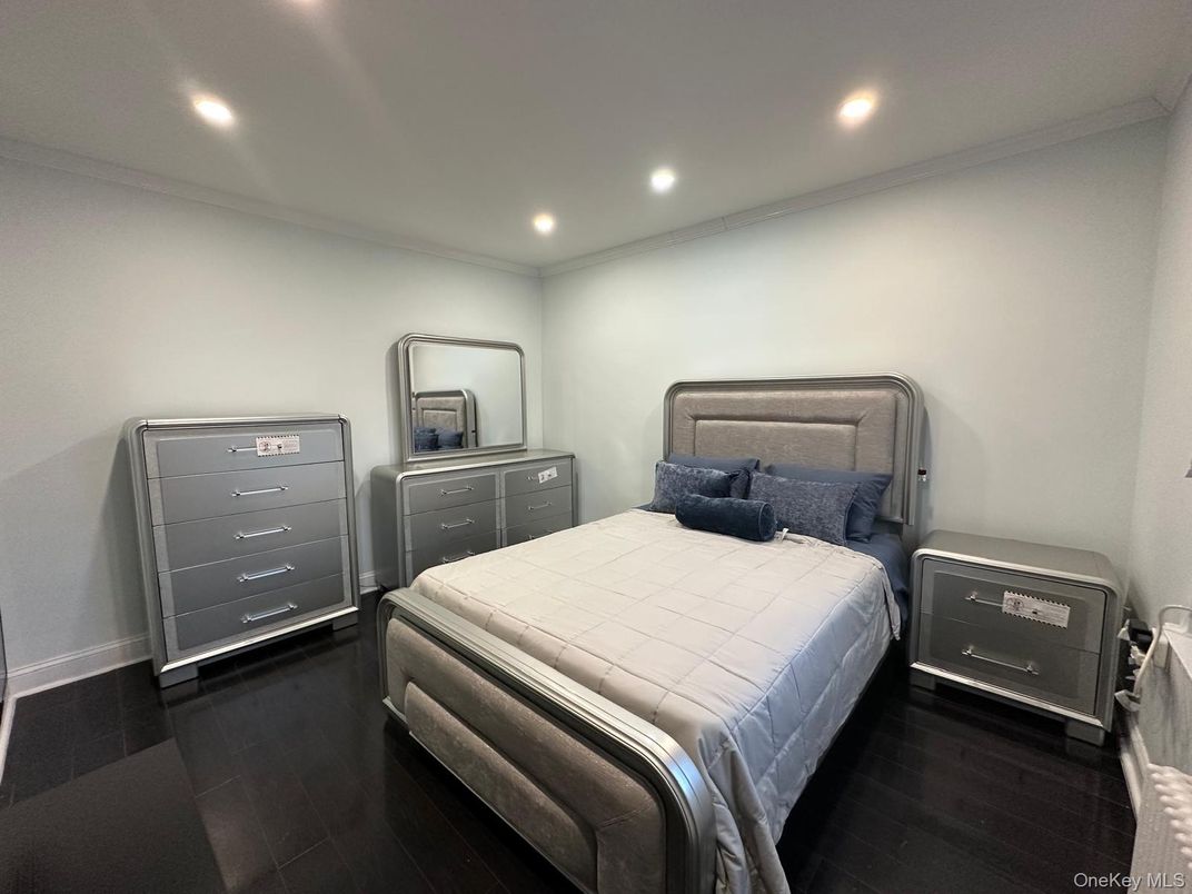 DE Listing image placeholder