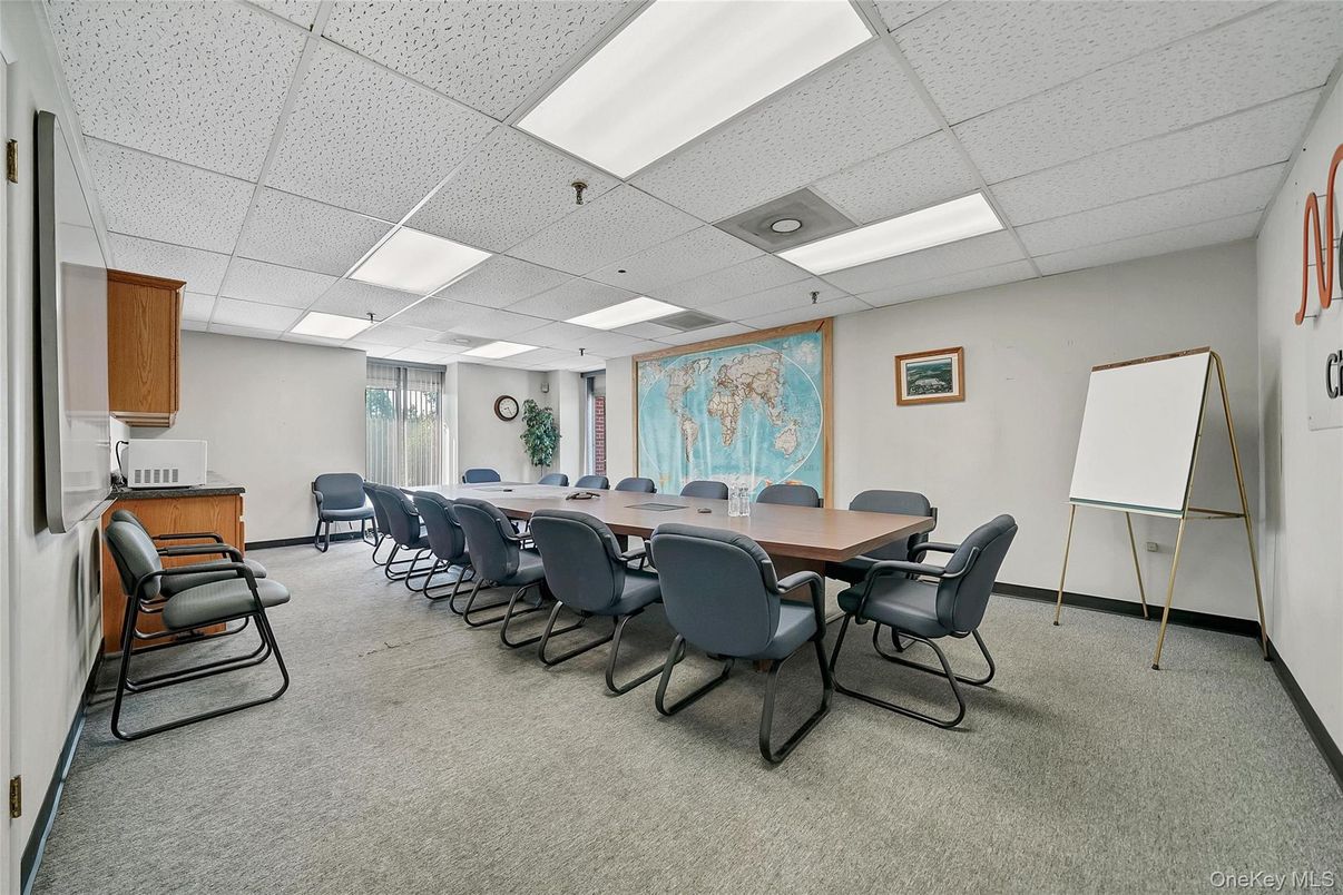 DE Listing image placeholder