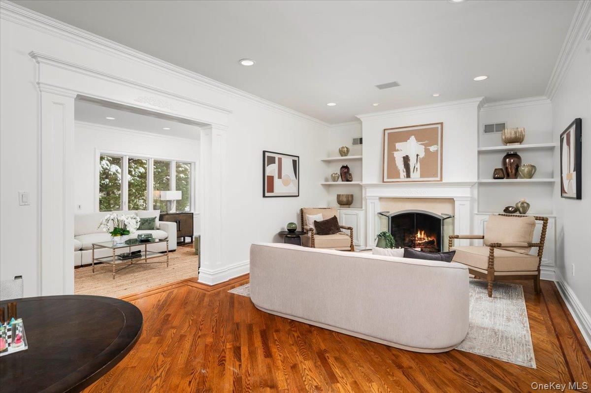 Fireplace, Interior, Living room, Recessed Lighting, Wood Texture Flooring