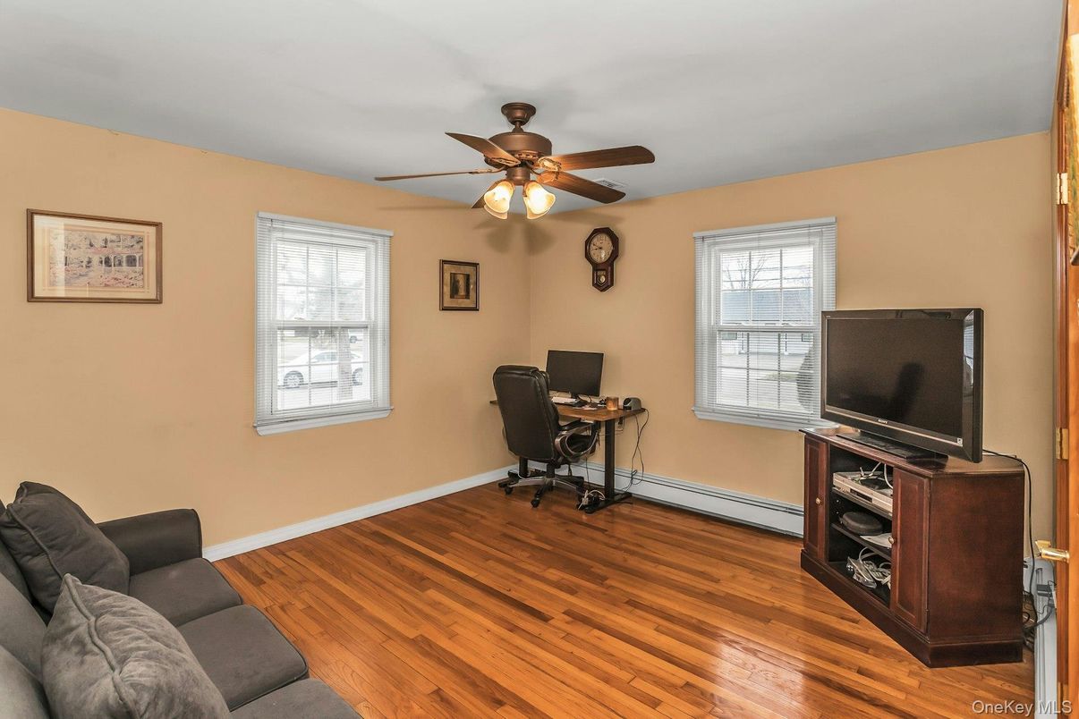 DE Listing image placeholder