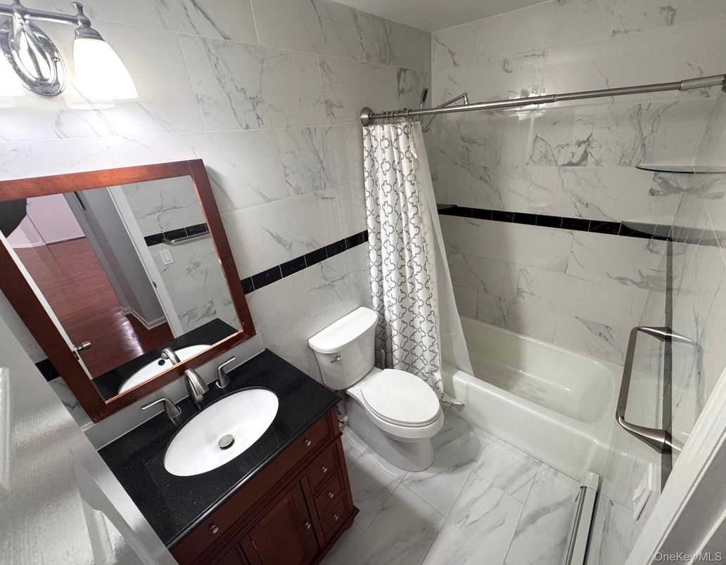 Bathroom, Interior, Marble, Marble Walls