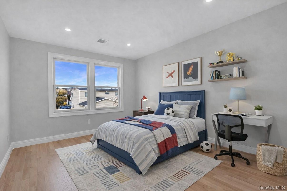 Bedroom, Home Office, Interior, Recessed Lighting, Wood Texture Flooring