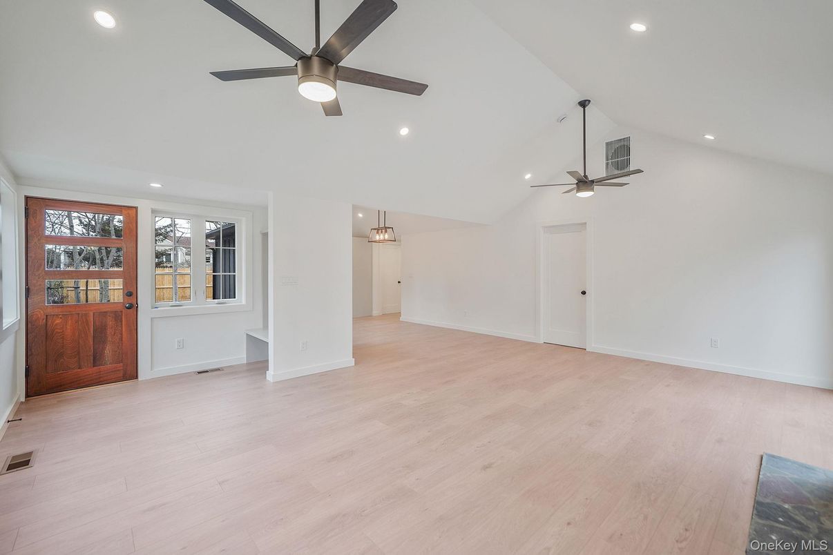 Empty room, Interior, Pendant Lights, Recessed Lighting, Wood Texture Flooring