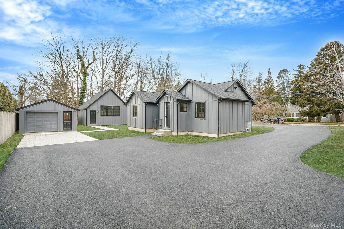 Backyard, Detached Garage, Exterior