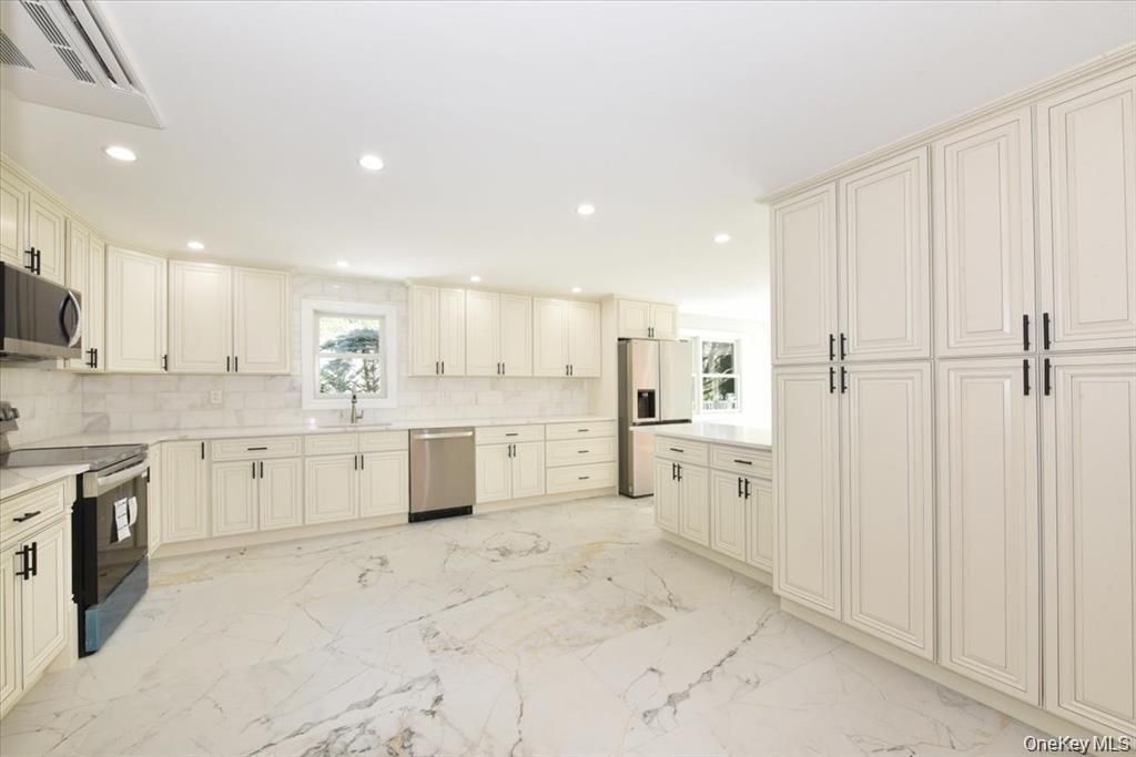 Interior, Kitchen, Marble, Recessed Lighting, Stainless Steel Appliances