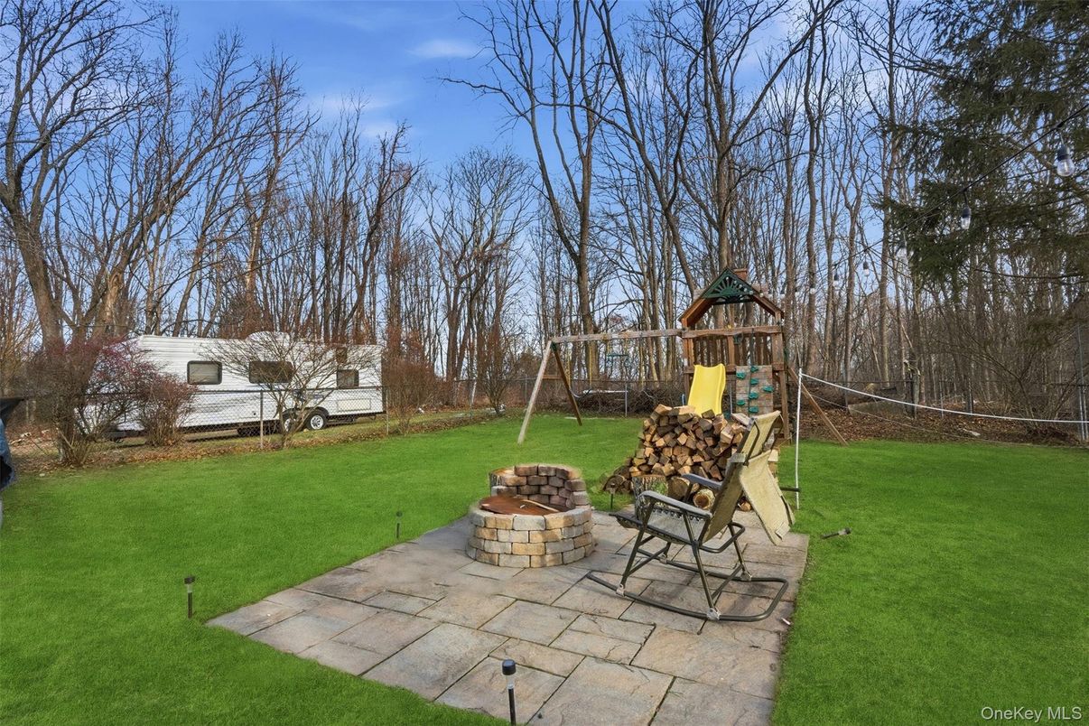 Backyard, Exterior, Playground