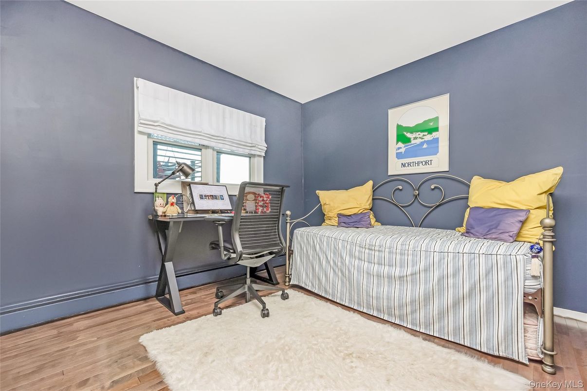 Bedroom, Home Office, Interior, Wood Texture Flooring