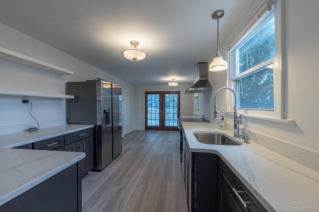 Interior, Kitchen, Pendant Lights, Stainless Steel Appliances, Wood Texture Flooring