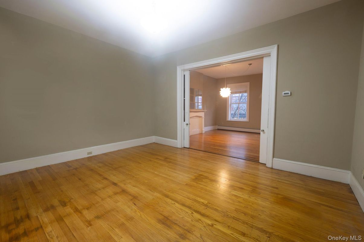Empty room, Interior, Pendant Lights, Wood Texture Flooring