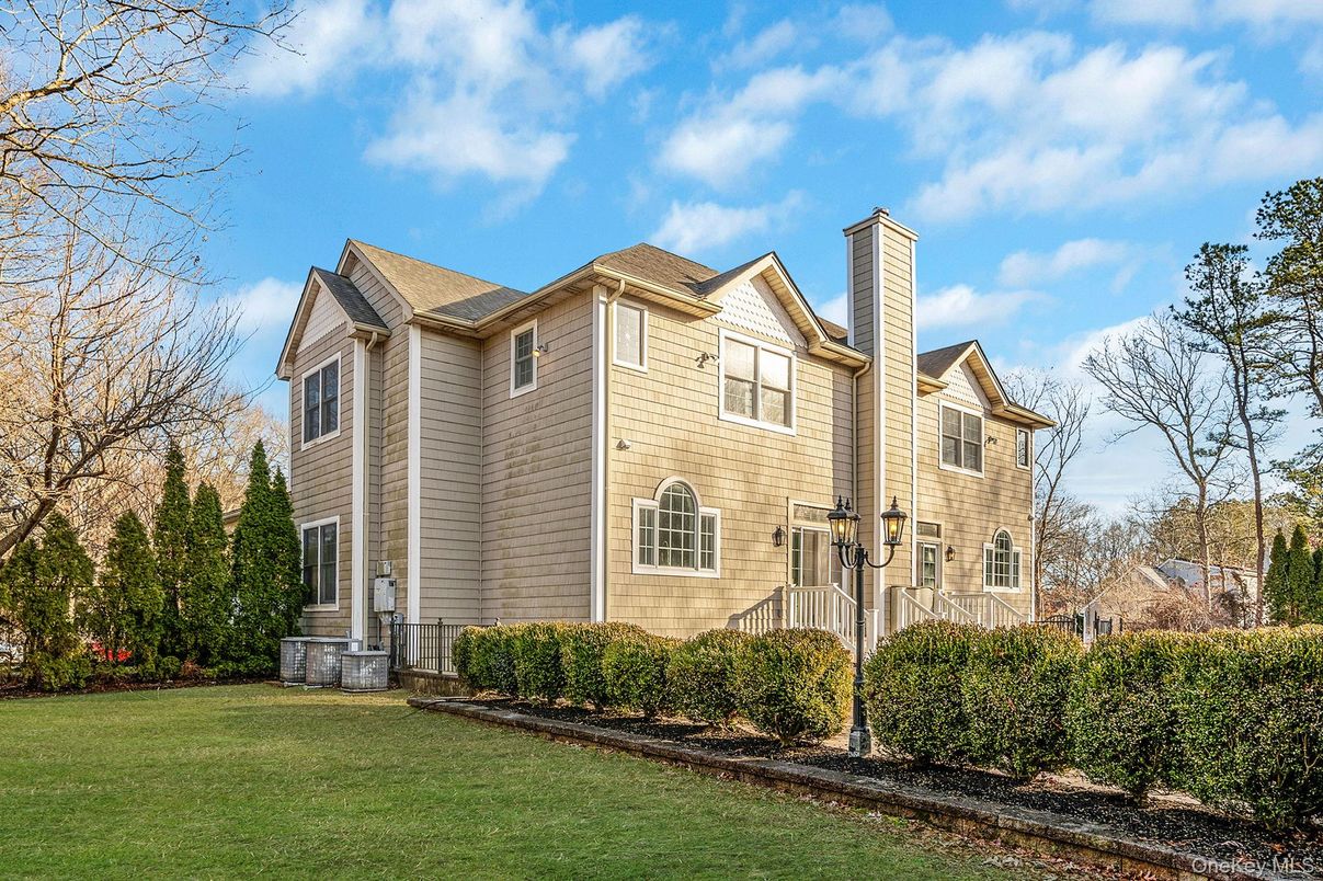 Backyard, Exterior, Facade, French Provincial