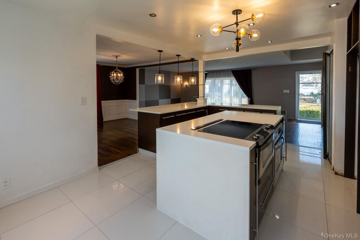 Chandelier, Interior, Kitchen, Pendant Lights, Recessed Lighting, Wood Texture Flooring