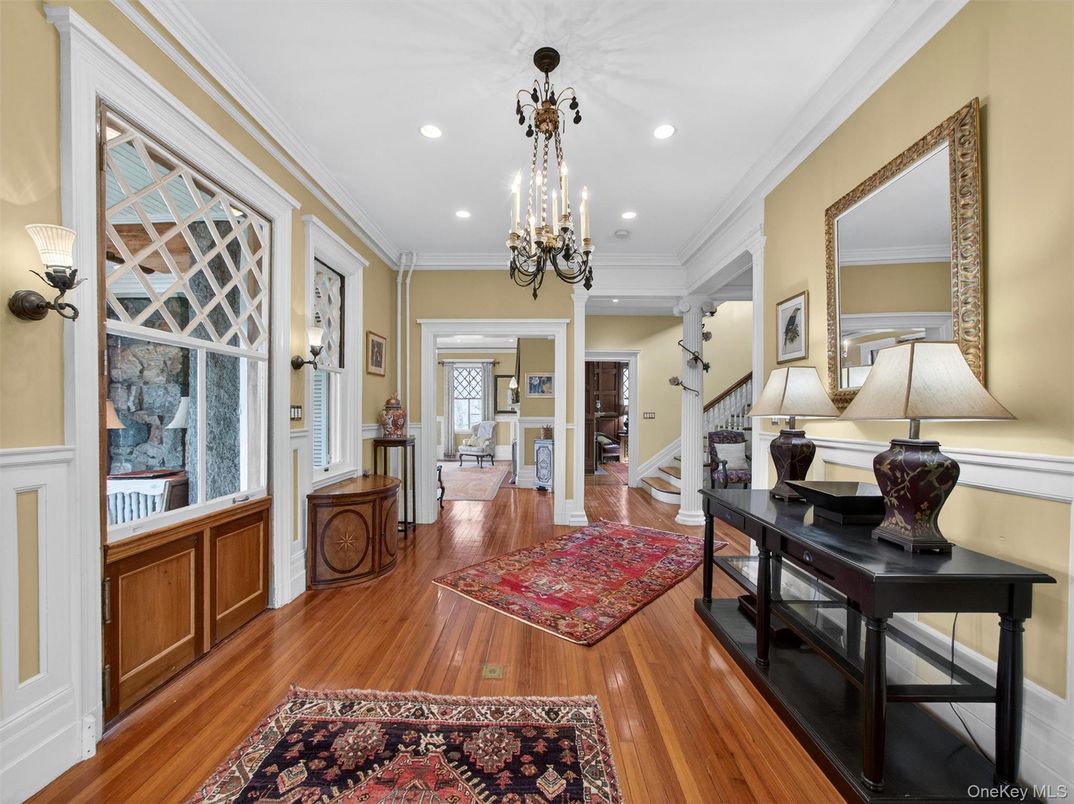 Chandelier, Interior, Recessed Lighting, Wood Texture Flooring