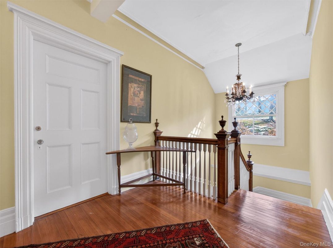 Chandelier, Interior, Wood Texture Flooring